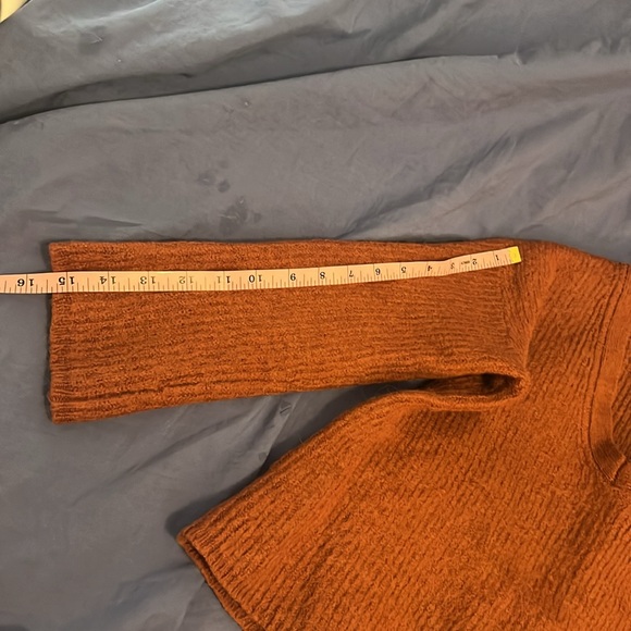 J. Crew Wool Sweater - Size Small - Picture 4 of 5